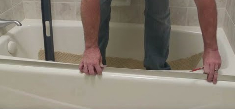 Sliding Shower Door Repair in Vineyard